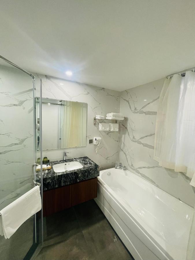 Luxury Phoenix Hotel Bắc Ninh Esterno foto